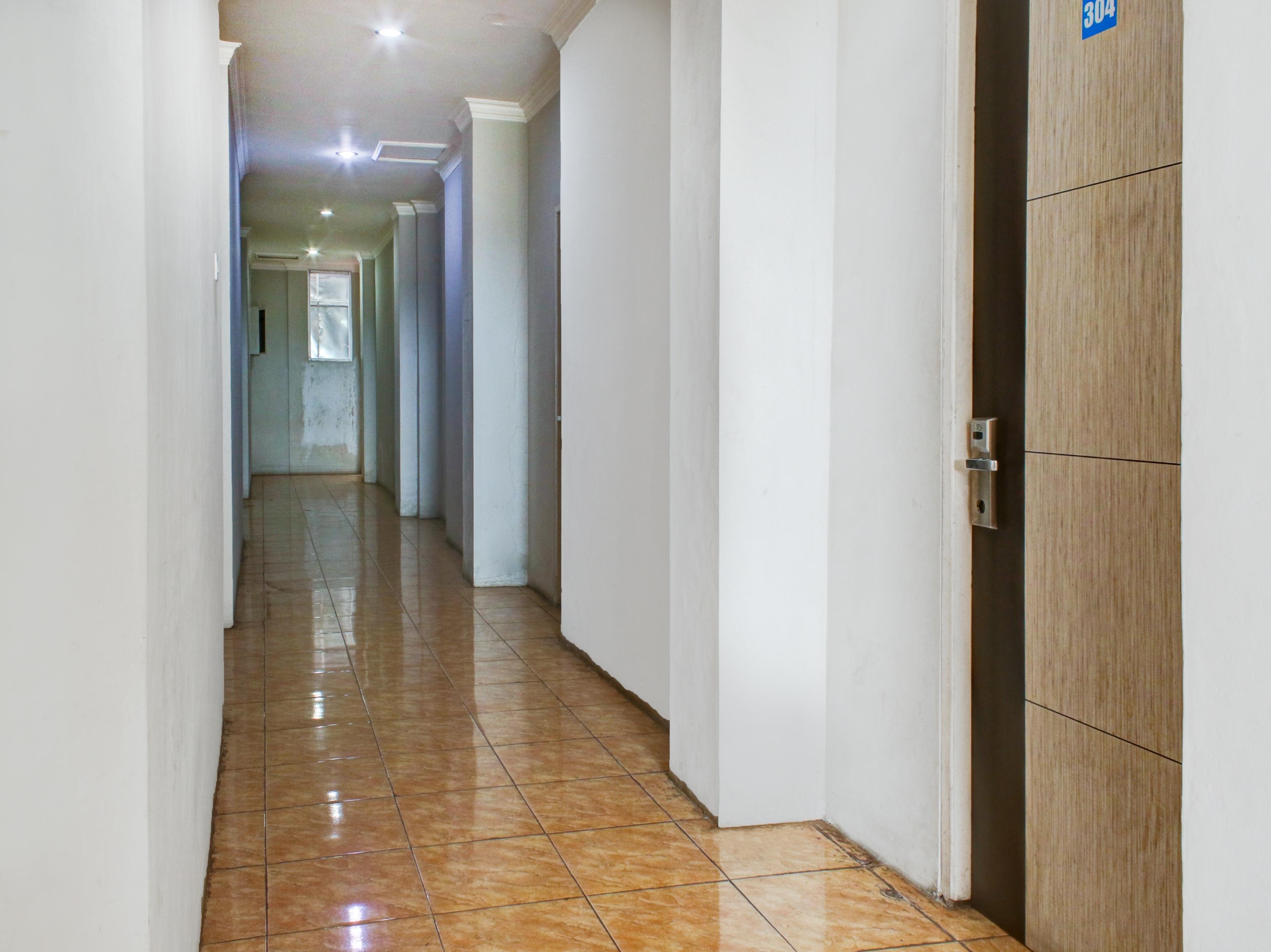 Reddoorz Syariah Near Q-Mall Banjarbaru Martapura  المظهر الخارجي الصورة